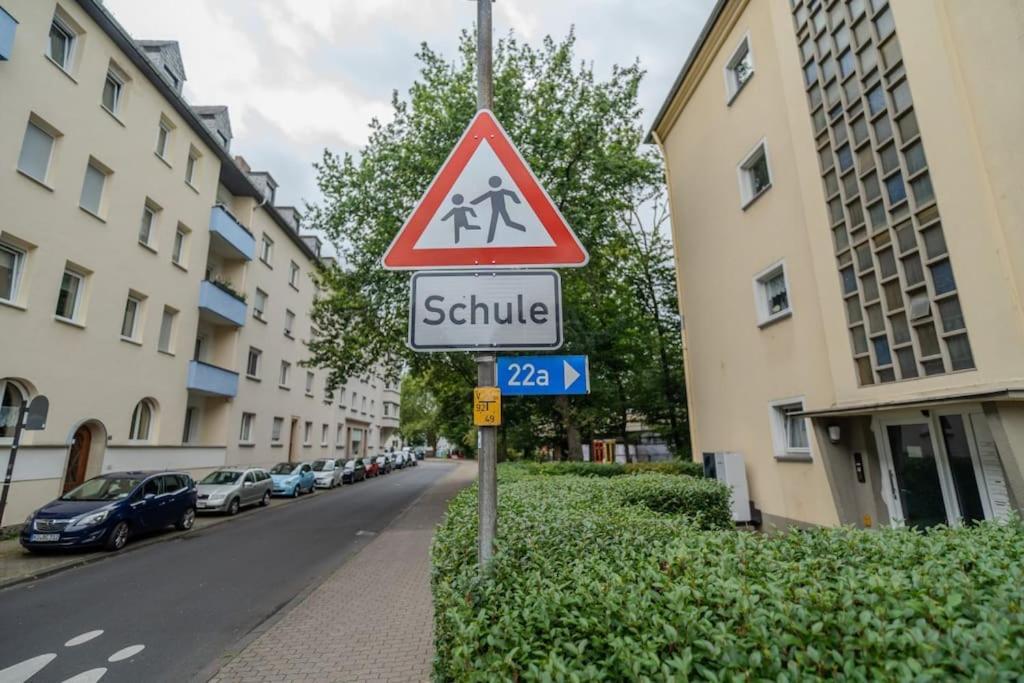 Wohnung Naehe Stadtzentrum Mit Wohnzimmer Und Kueche Koblenz  Exterior photo